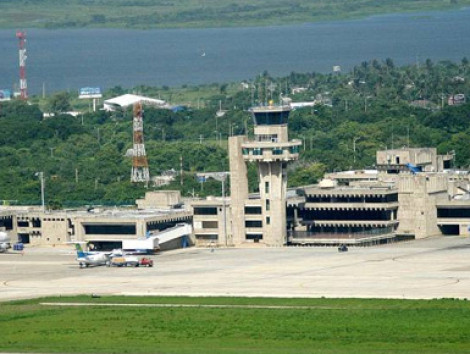Ernesto Cortisso Airport Roundtrip Transfer